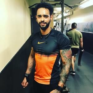 Meet your Posher, Gill